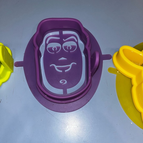 Pampered Chef Toy Story Pancake molds and stencils - Picture 4 of 7